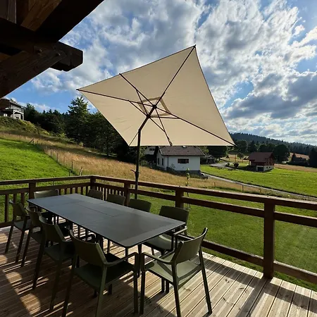 Mayen, Luxueux Et Intimiste