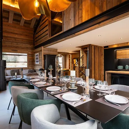 Chalet Mayen, Luxueux Et Intimiste *